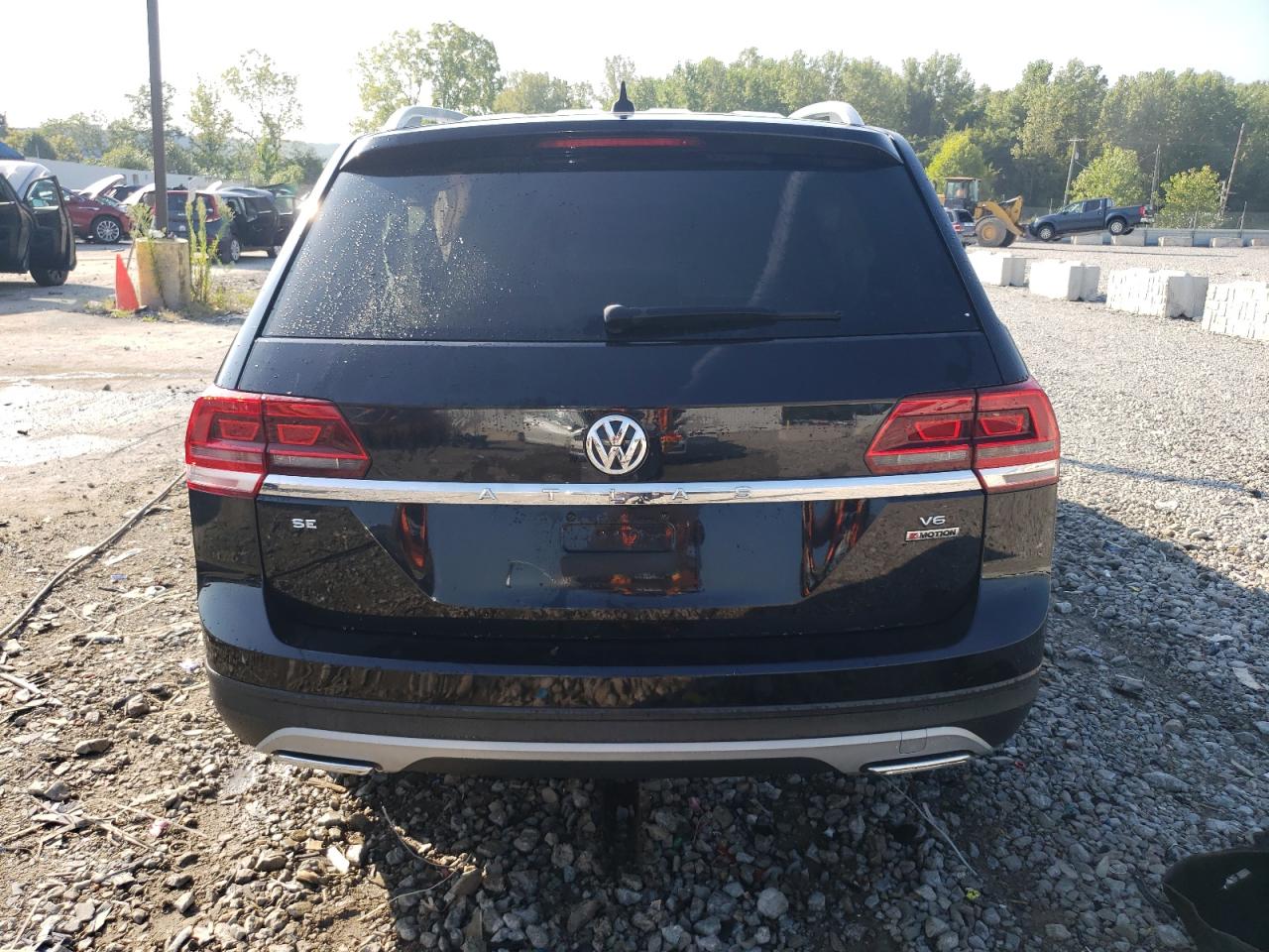 2018 Volkswagen Atlas Se VIN: 1V2KR2CA1JC517224 Lot: 68757465