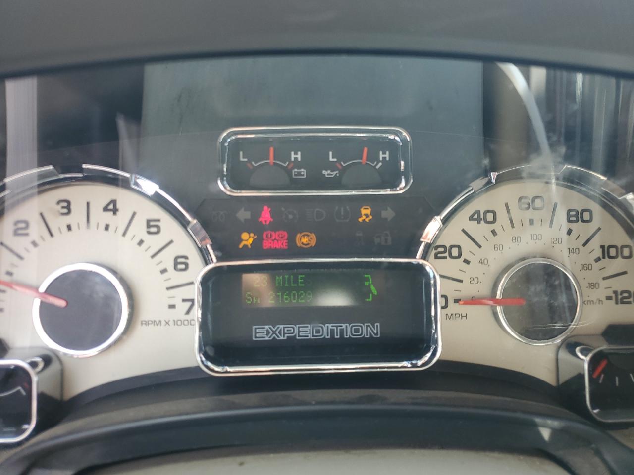 2013 Ford Expedition El Limited VIN: 1FMJK1K51DEF05675 Lot: 70081875