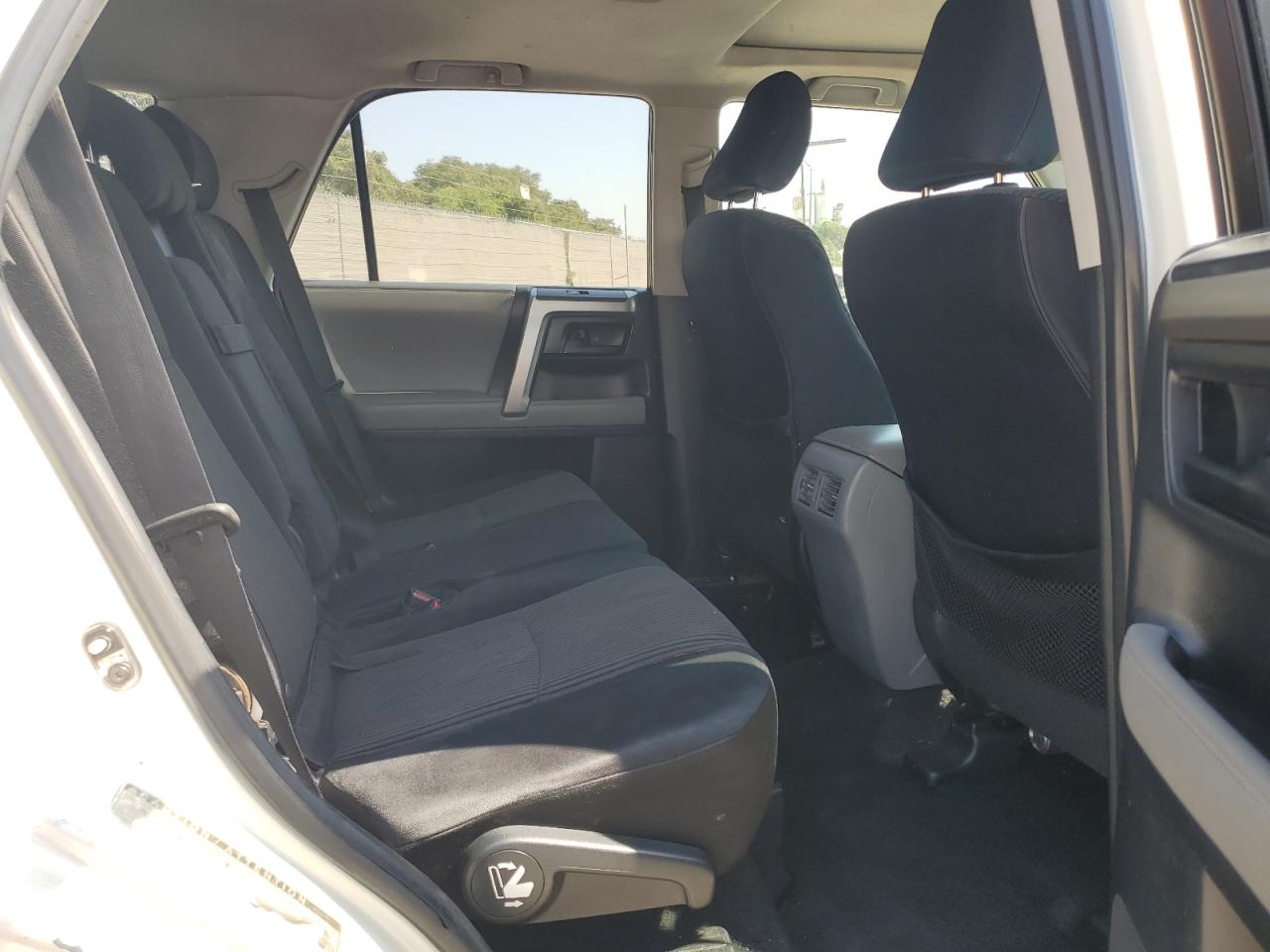 2010 Toyota 4Runner Sr5 VIN: JTEZU5JR0A5003101 Lot: 68530015