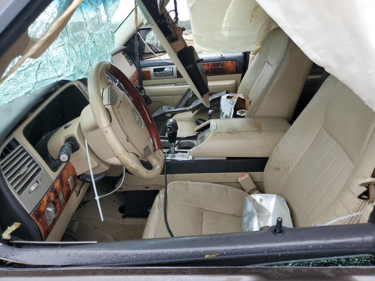 2005 Lincoln Navigator VIN: 5LMFU27565LJ01456 Lot: 68710605