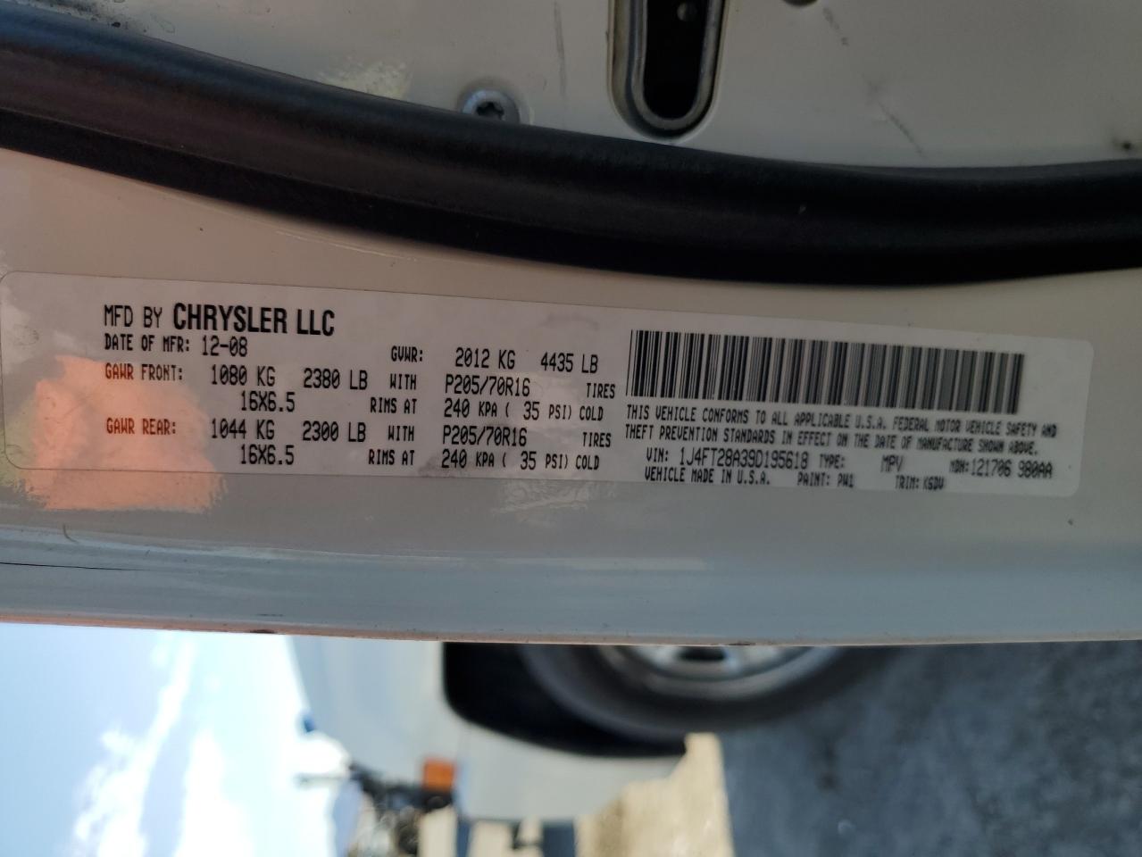 2009 Jeep Patriot Sport VIN: 1J4FT28A39D195618 Lot: 71017635