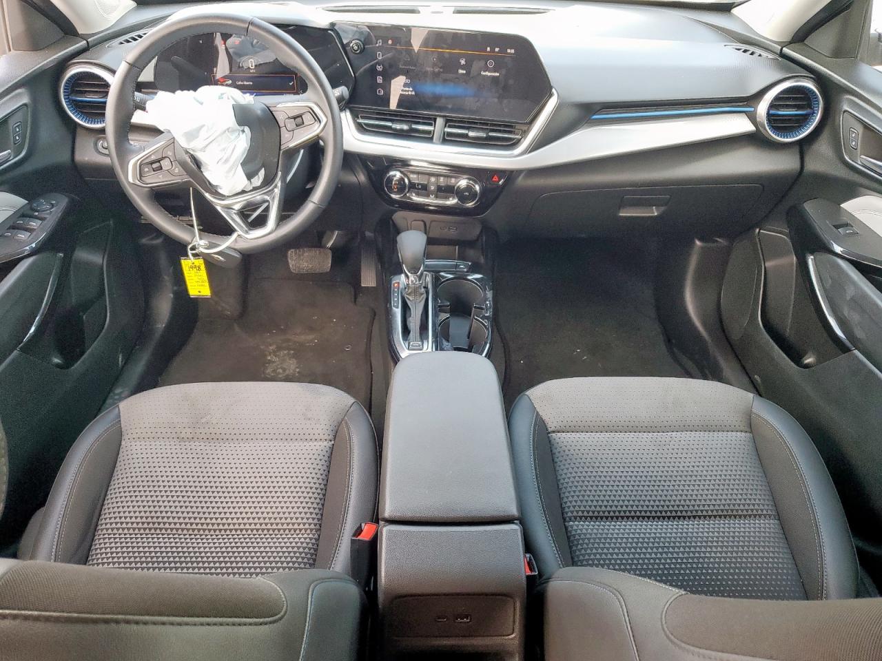 2024 Chevrolet Trax 1Lt VIN: KL77LHE2XRC070323 Lot: 68197995