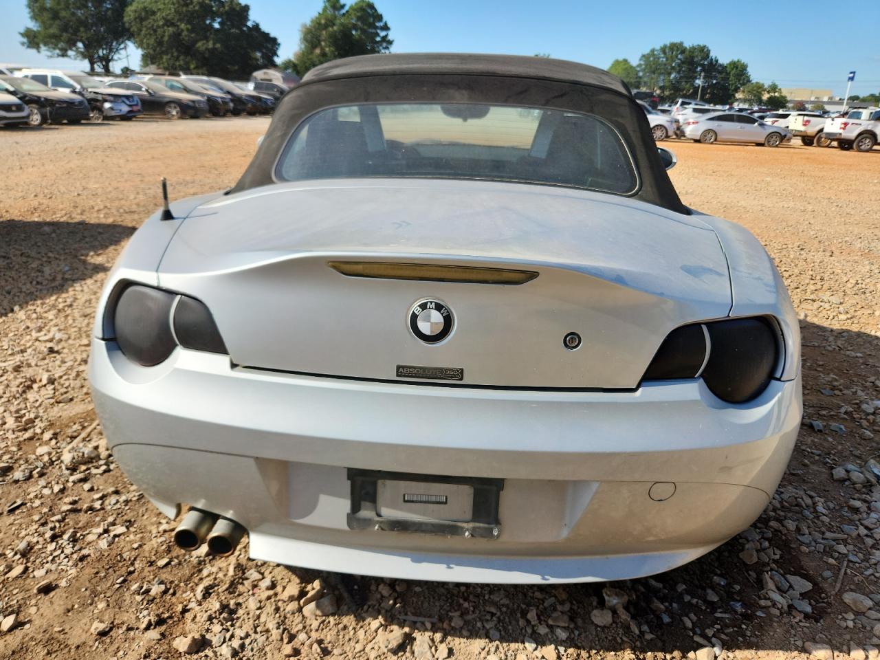 2004 BMW Z4 2.5 VIN: 4USBT33574LS50570 Lot: 70379915