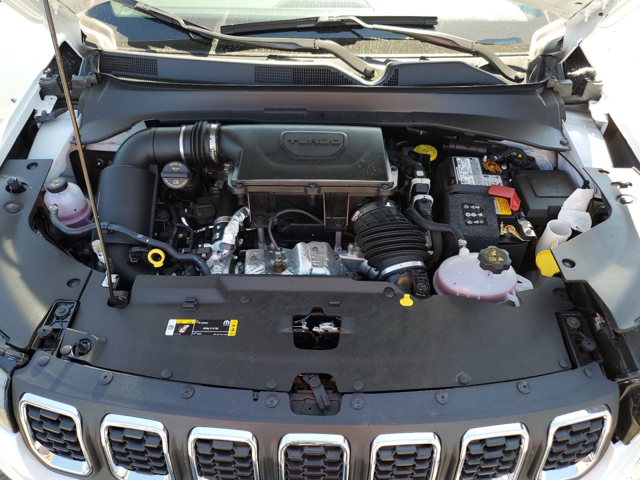 2025 Jeep Compass Latitude VIN: 3C4NJDBN8ST608972 Lot: 69315845