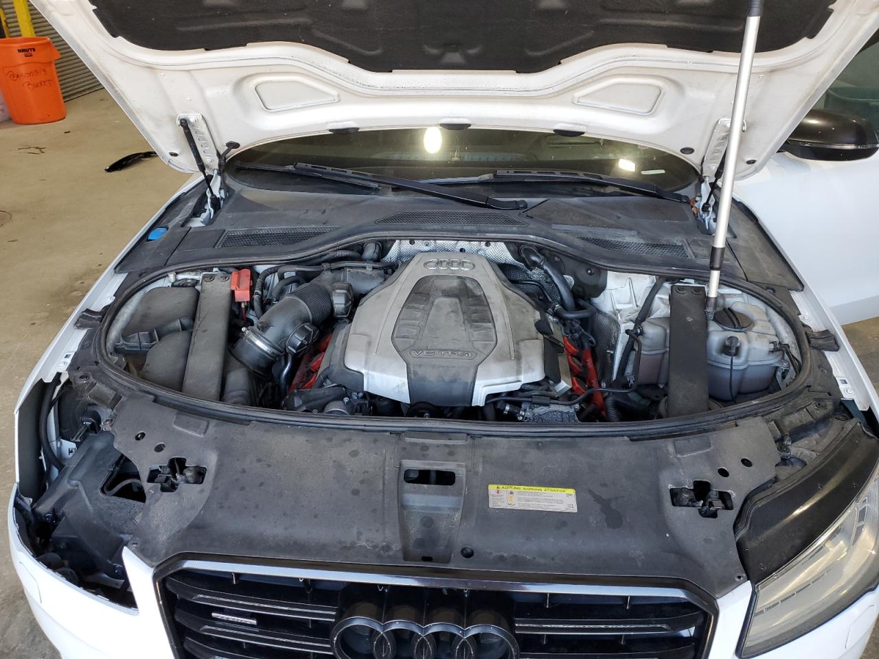 2015 Audi A8 L Quattro VIN: WAU3GAFDXFN018250 Lot: 69765065