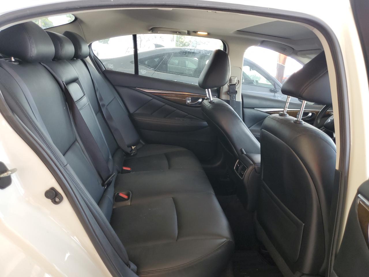 2019 Infiniti Q50 Luxe VIN: JN1EV7AP8KM513782 Lot: 68715745