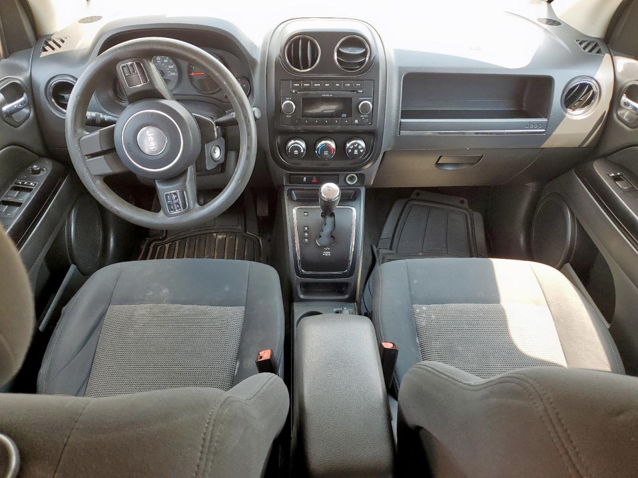 2011 Jeep Compass Sport VIN: 1J4NT1FB1BD260117 Lot: 68127535