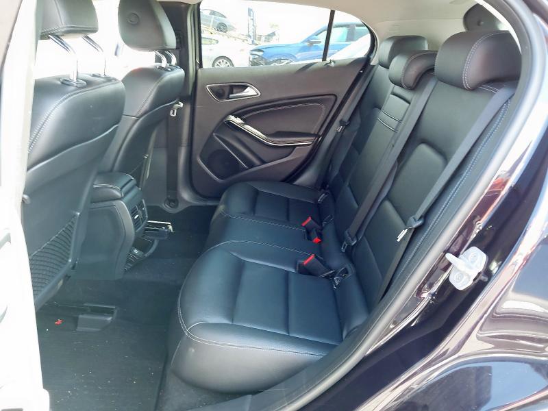 2015 MERCEDES-BENZ GLA SPORT