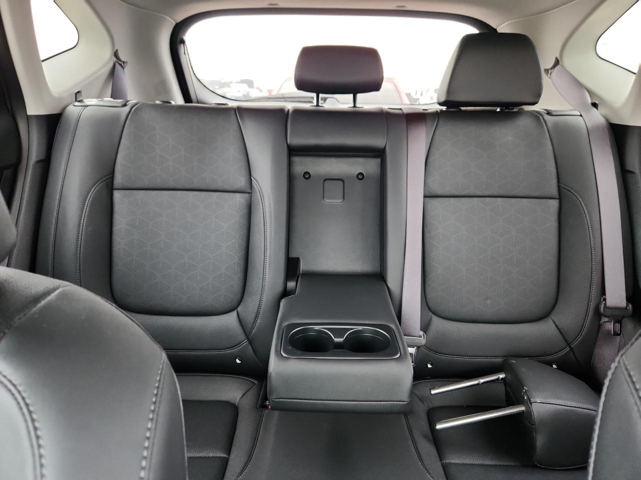 2025 Kia Seltos Sx VIN: KNDETCA77S7695176 Lot: 71066335