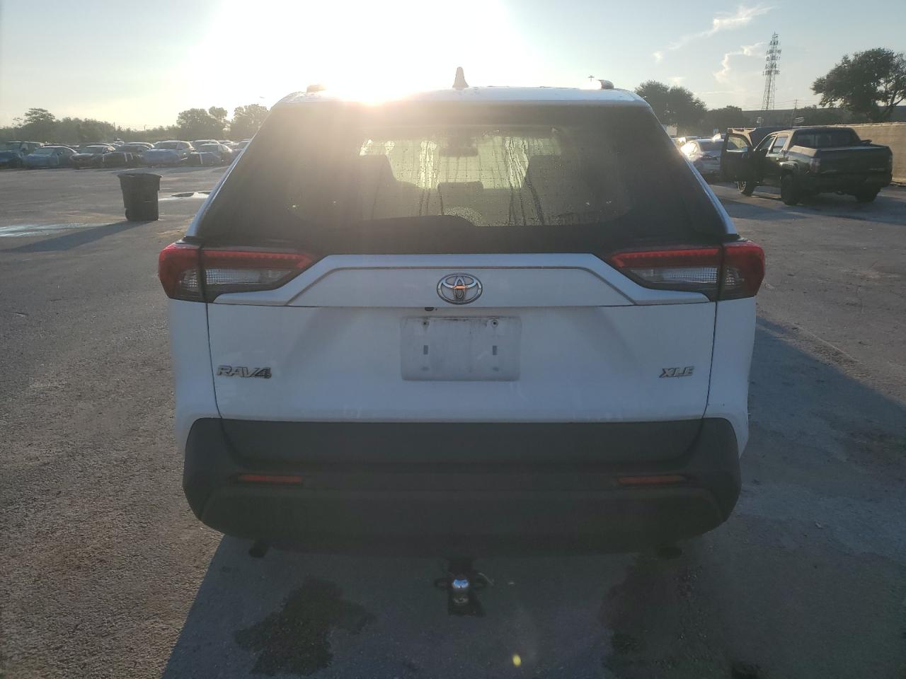 2021 Toyota Rav4 Xle VIN: 2T3W1RFV1MC161801 Lot: 68911225