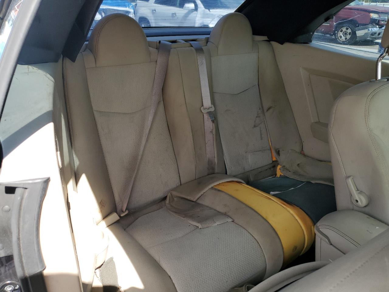 2011 Chrysler 200 Touring VIN: 1C3BC2EBXBN530265 Lot: 68931945