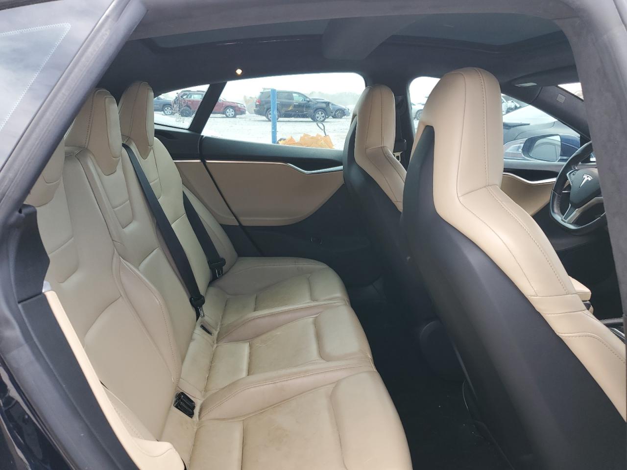 2015 Tesla Model S 85D VIN: 5YJSA1H27FF086645 Lot: 69356425