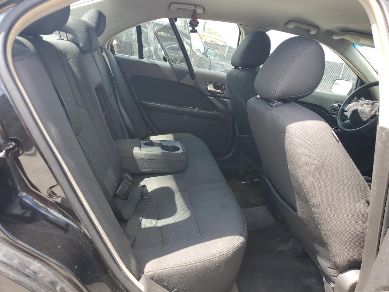 2011 Ford Fusion Se VIN: 3FAHP0HA8BR244726 Lot: 81574205