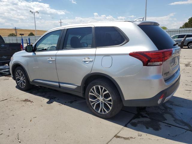  MITSUBISHI OUTLANDER 2018 Серебристый