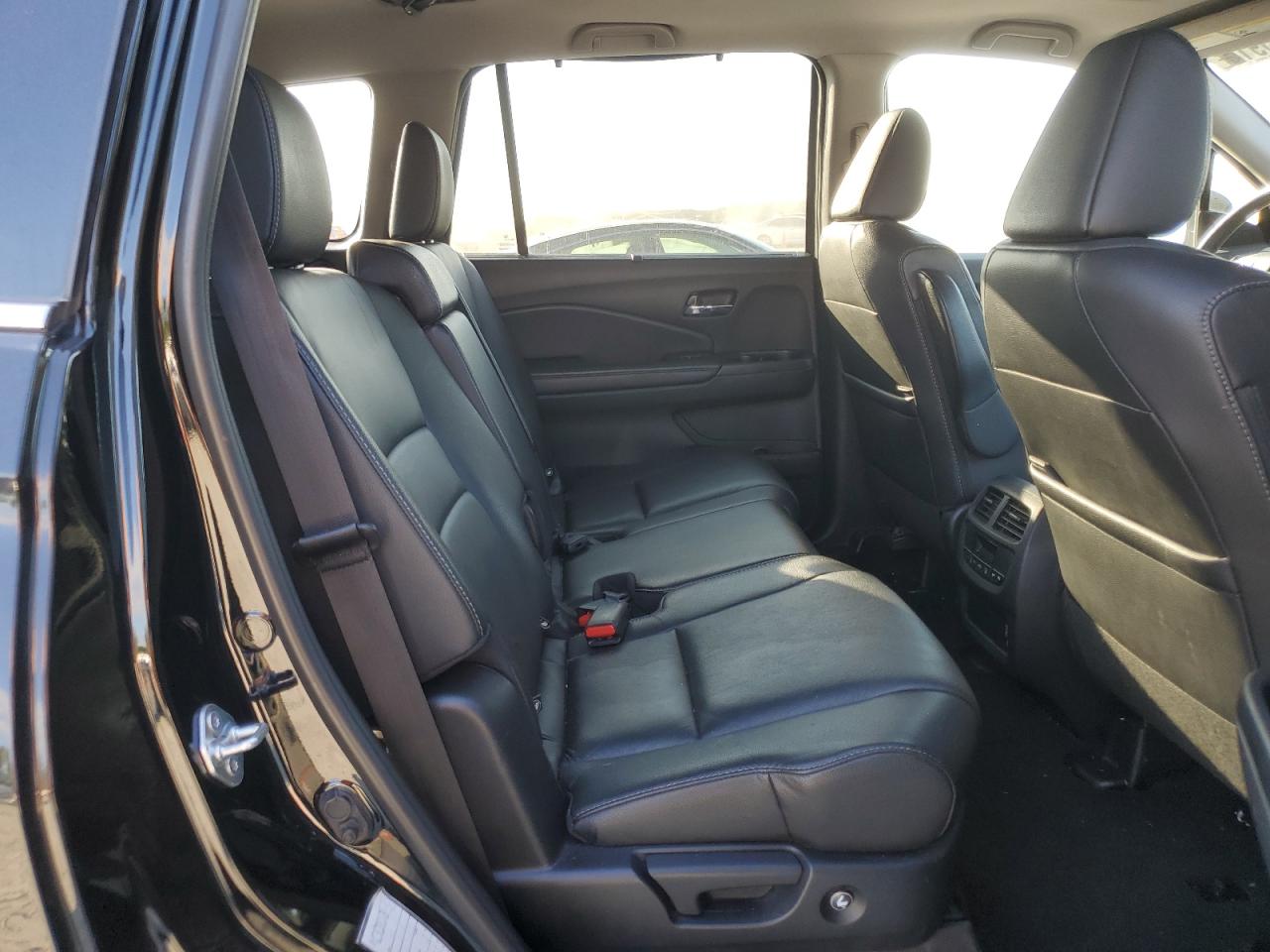 2022 Honda Pilot Se VIN: 5FNYF6H26NB039310 Lot: 69856915