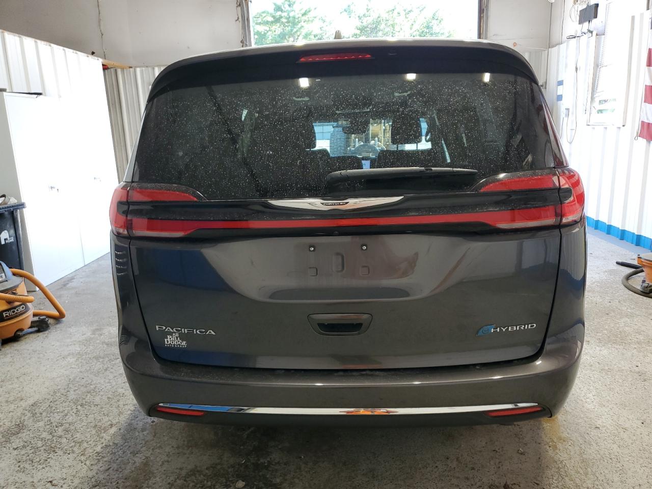 2022 Chrysler Pacifica Hybrid Touring L VIN: 2C4RC1L70NR206851 Lot: 70253505