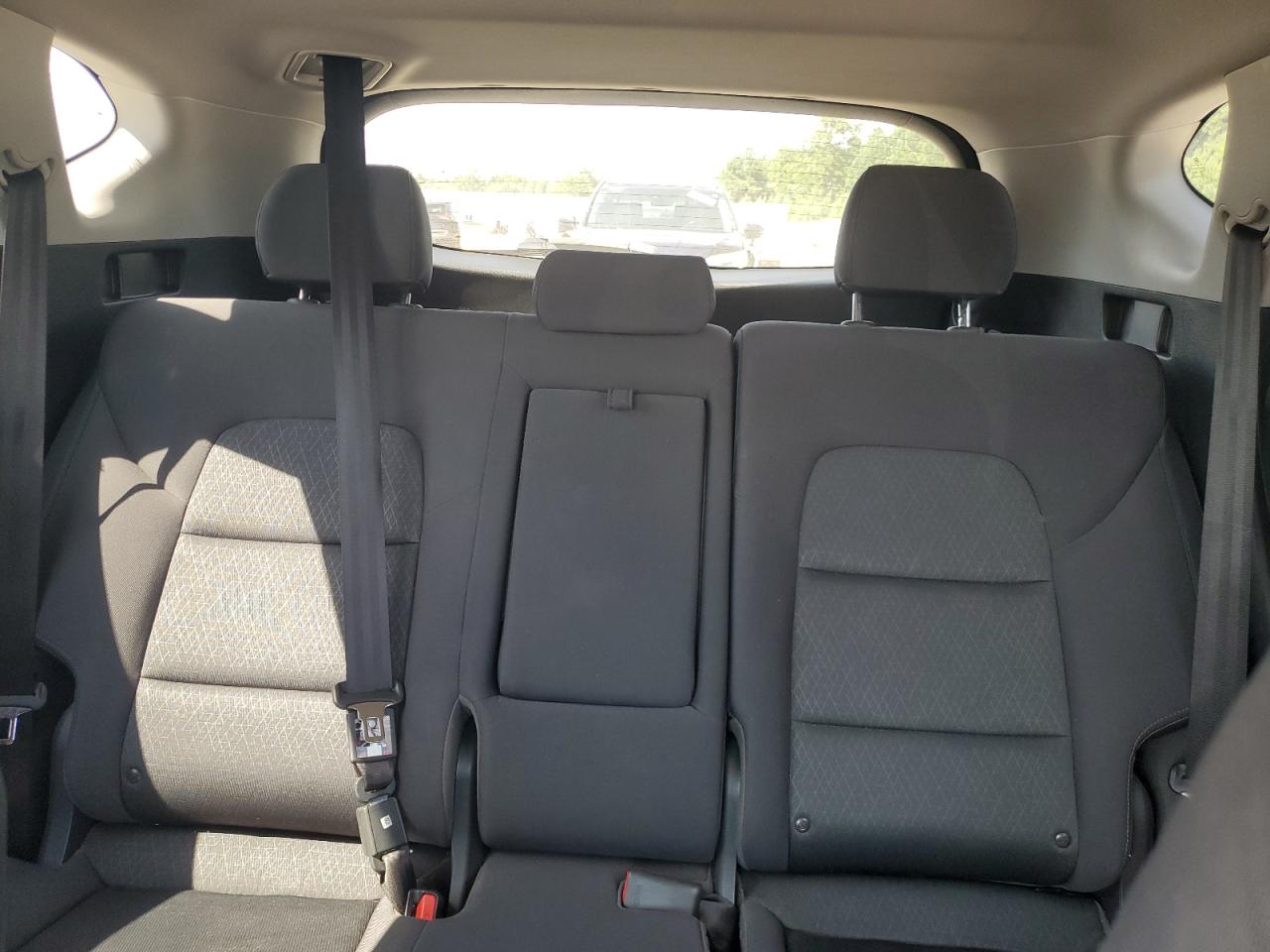 KM8J3CA22JU761907 2018 Hyundai Tucson Value