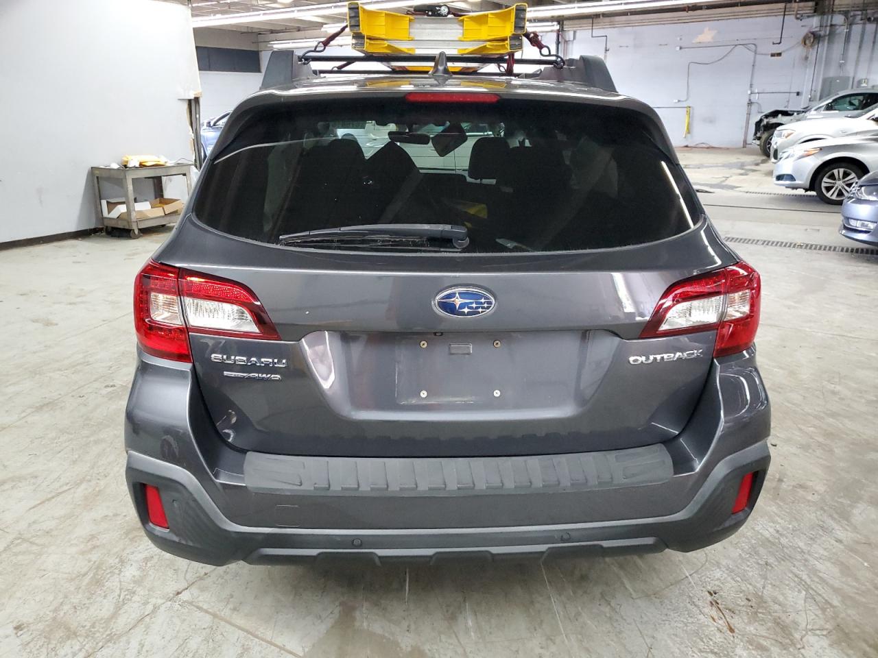 2018 Subaru Outback 2.5I Limited VIN: 4S4BSANC3J3380250 Lot: 67641675