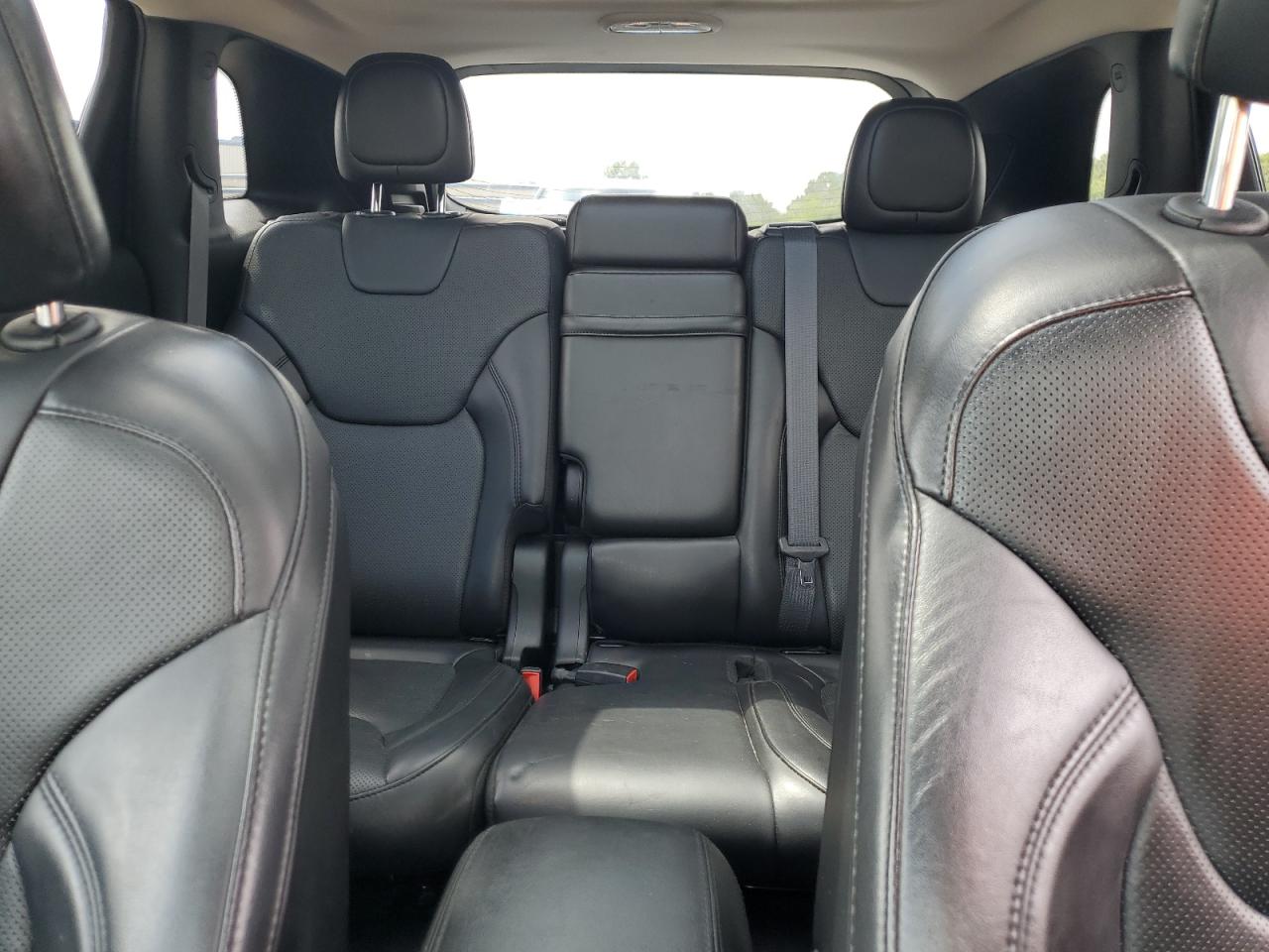 2016 Jeep Cherokee Overland VIN: 1C4PJMJS8GW296167 Lot: 66402875