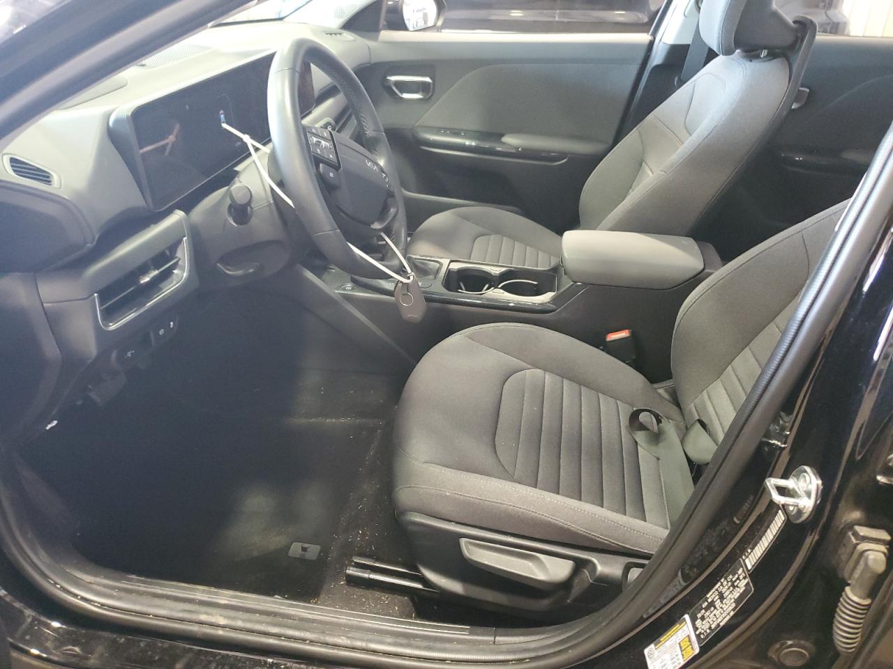 2025 Kia K4 Ex VIN: 3KPFU4DE9SE039630 Lot: 70625855