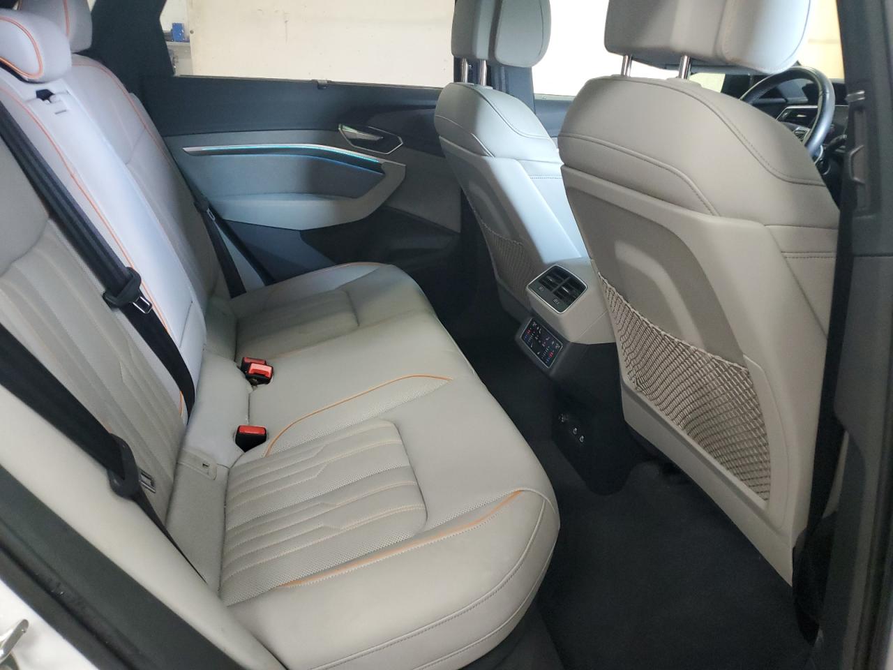 2024 Audi Q8 E-Tron Prestige VIN: WA16AAGE8RB032446 Lot: 67970835