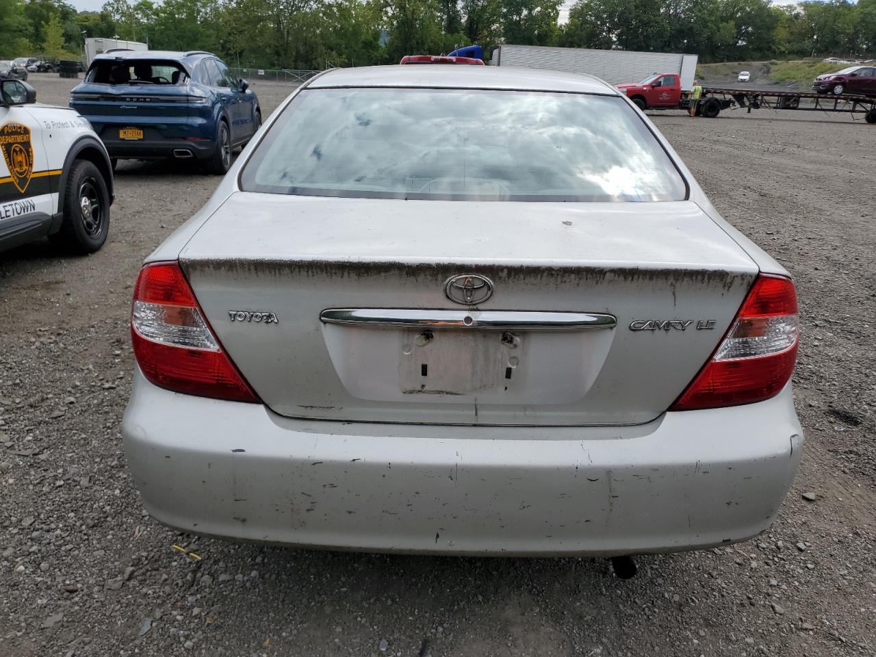 2000 Toyota Camry Le VIN: 4T1BE32K32U506410 Lot: 70686645