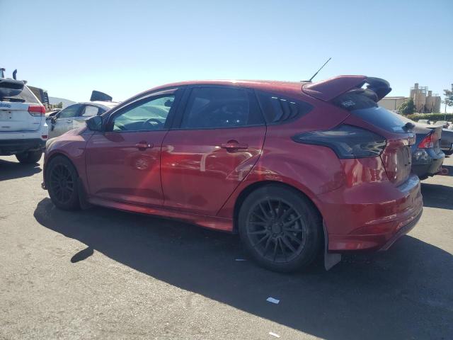  FORD FOCUS 2016 Красный