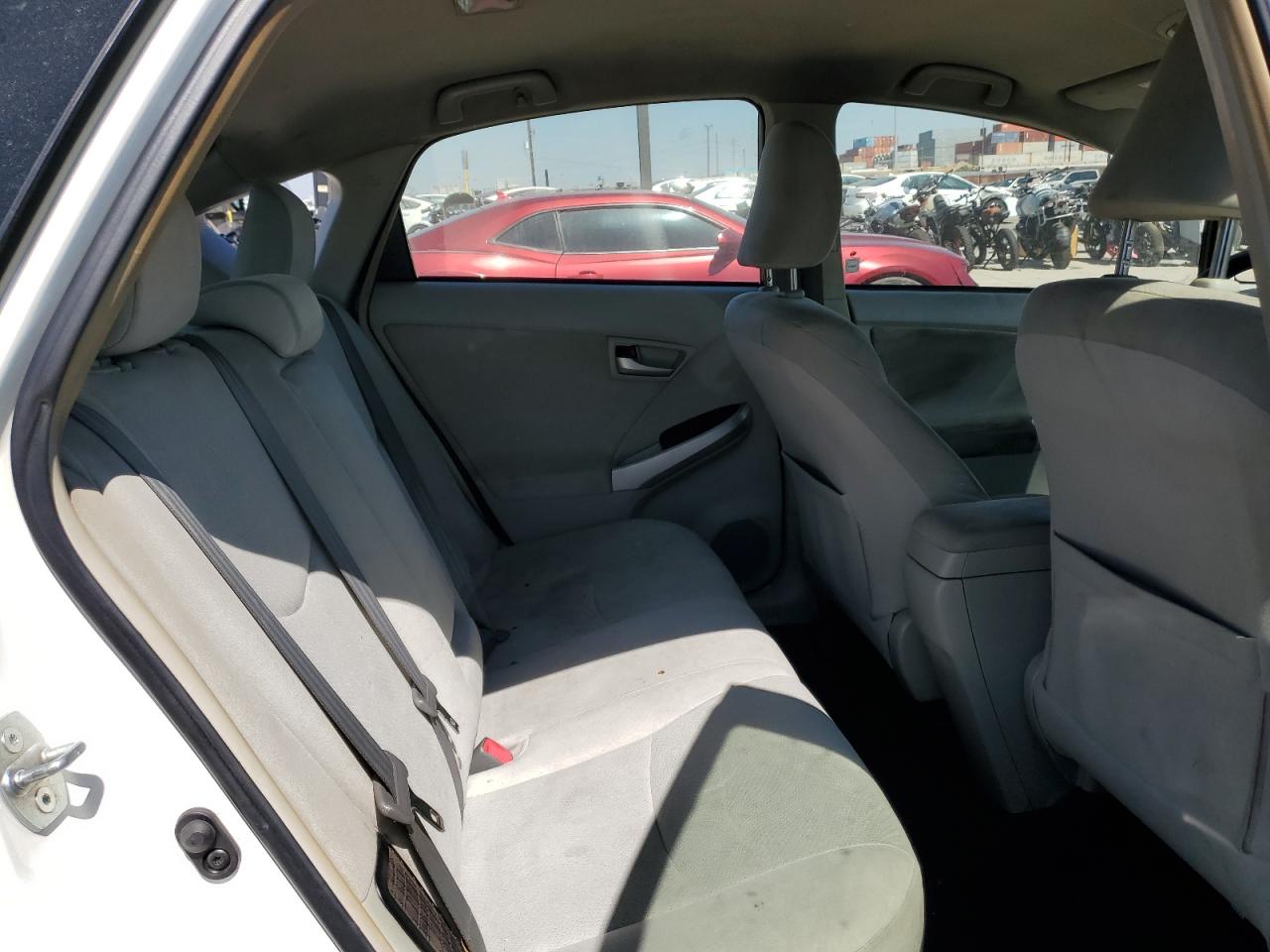 2013 Toyota Prius VIN: JTDKN3DU8D5680747 Lot: 68051725