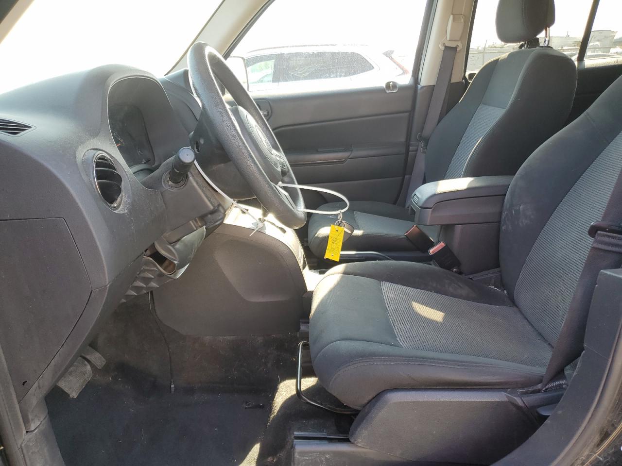 2017 Jeep Patriot Sport VIN: 1C4NJPBA2HD137690 Lot: 69261365