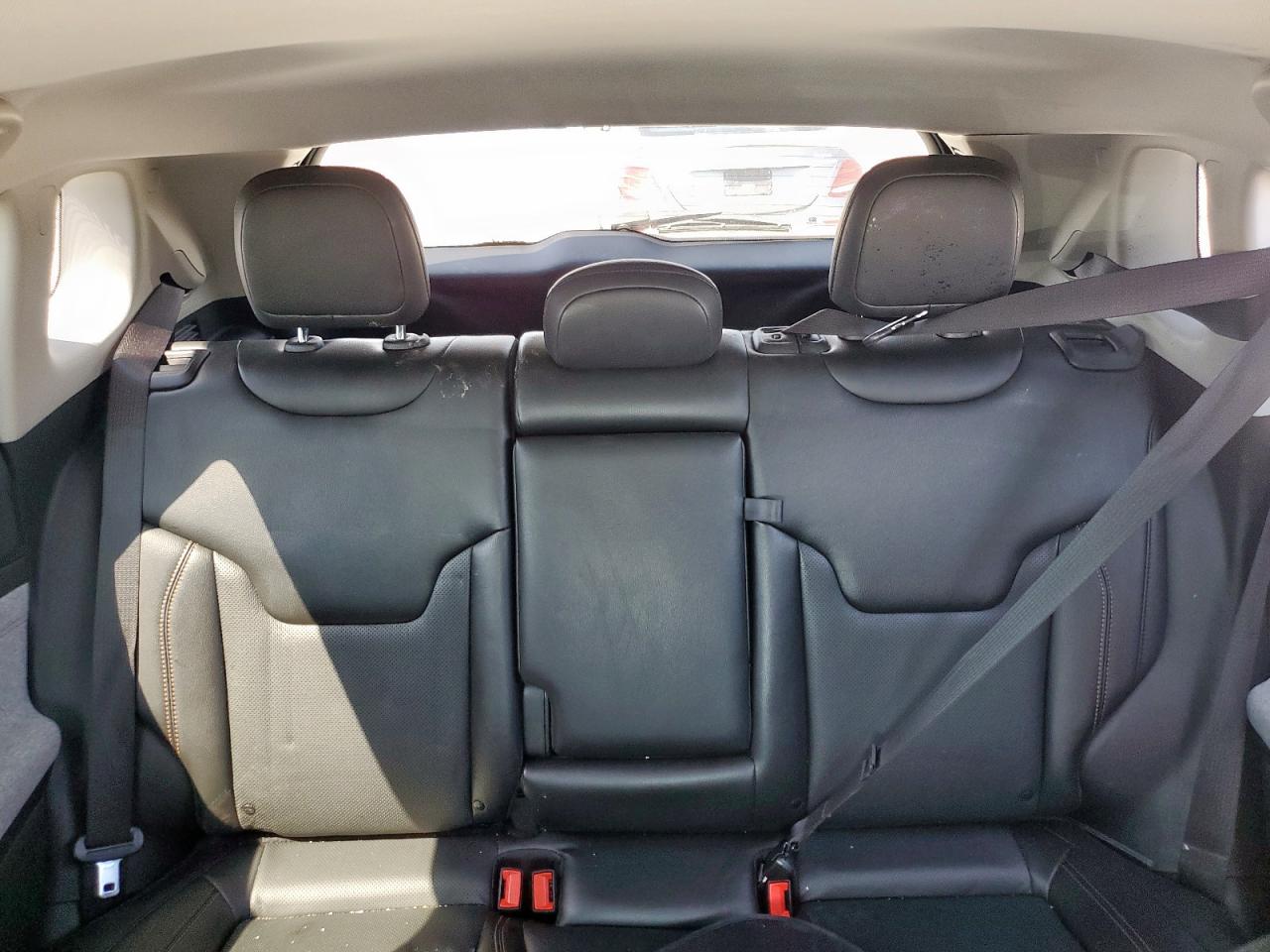 2022 Jeep Compass Latitude Lux VIN: 3C4NJDFB4NT185506 Lot: 68849535