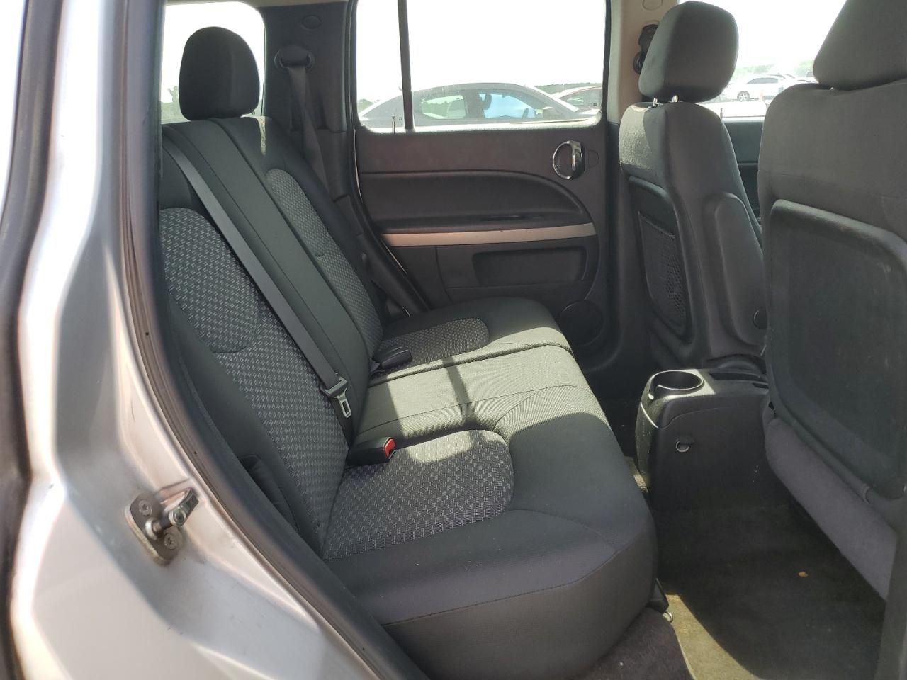 2011 Chevrolet Hhr Ls VIN: 3GNBAAFW5BS643647 Lot: 70016935