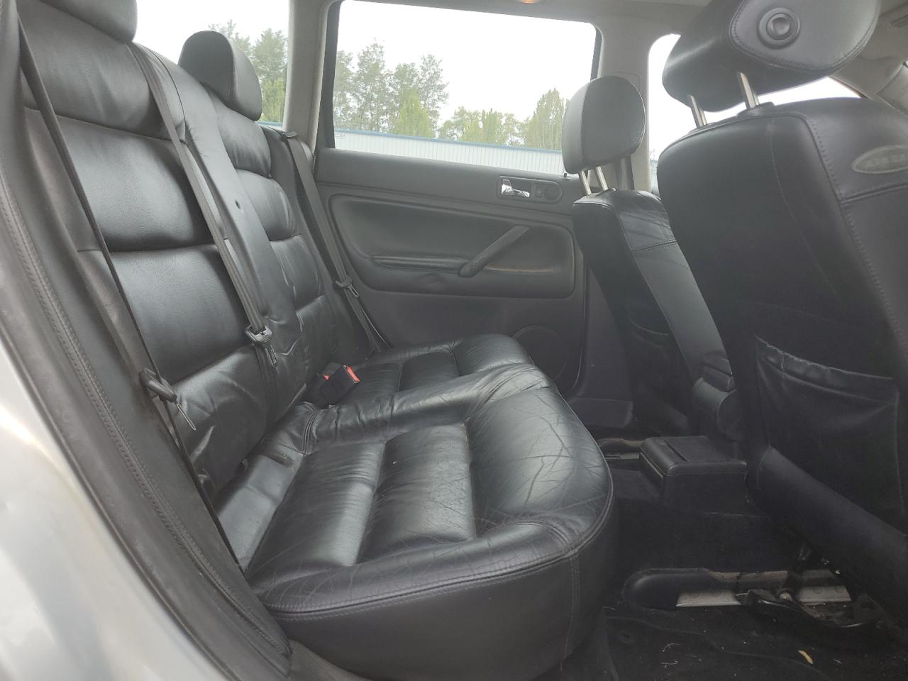 2000 Volkswagen Passat Gls VIN: WVWNA23B9YE120891 Lot: 70514105
