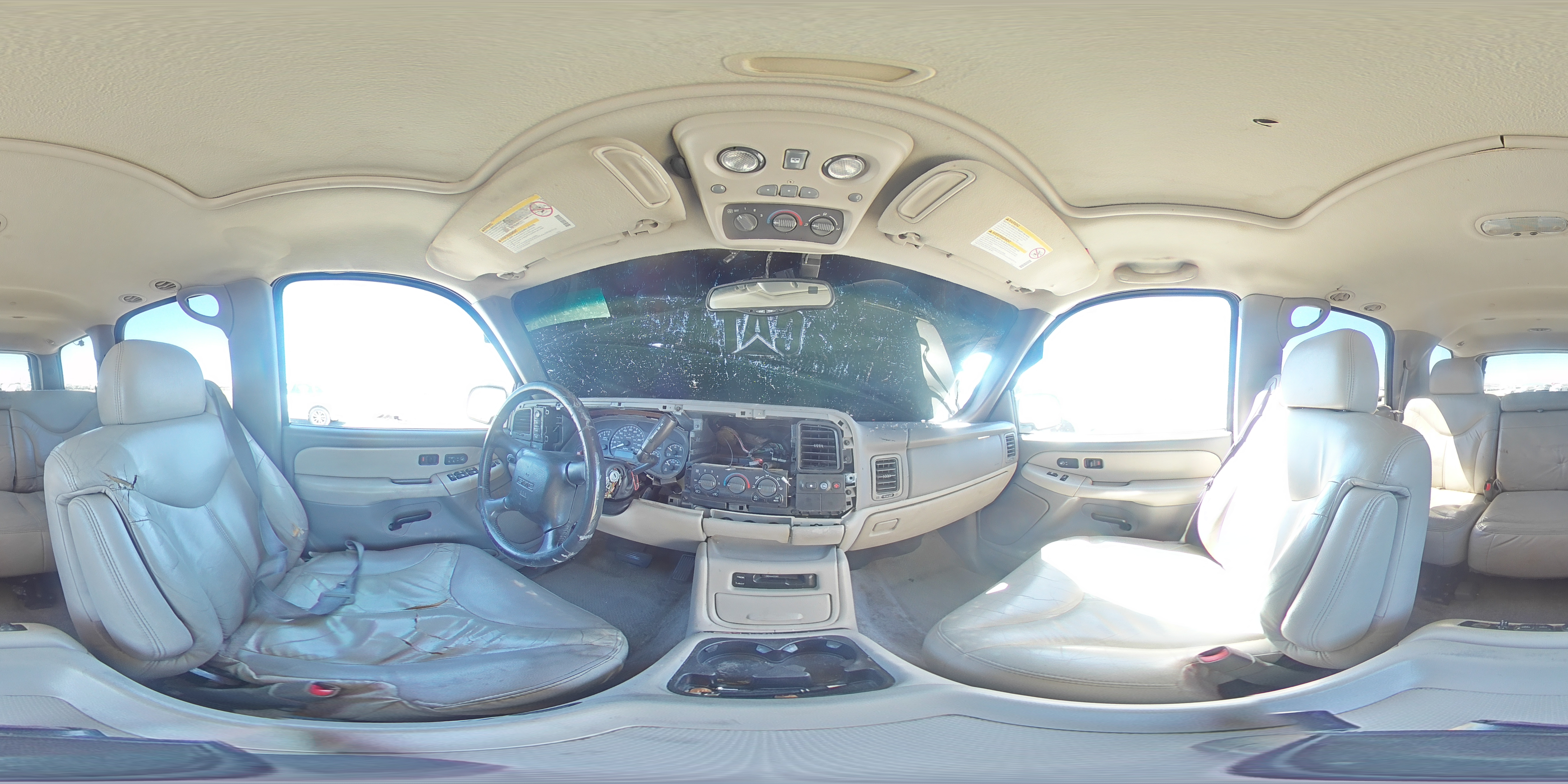 2001 GMC Yukon VIN: 1GKEK13T81R142948 Lot: 69945845
