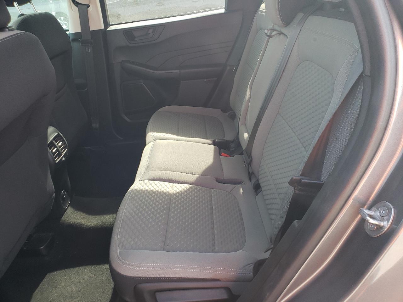 2022 Ford Escape Se VIN: 1FMCU0G60NUB16743 Lot: 69686025