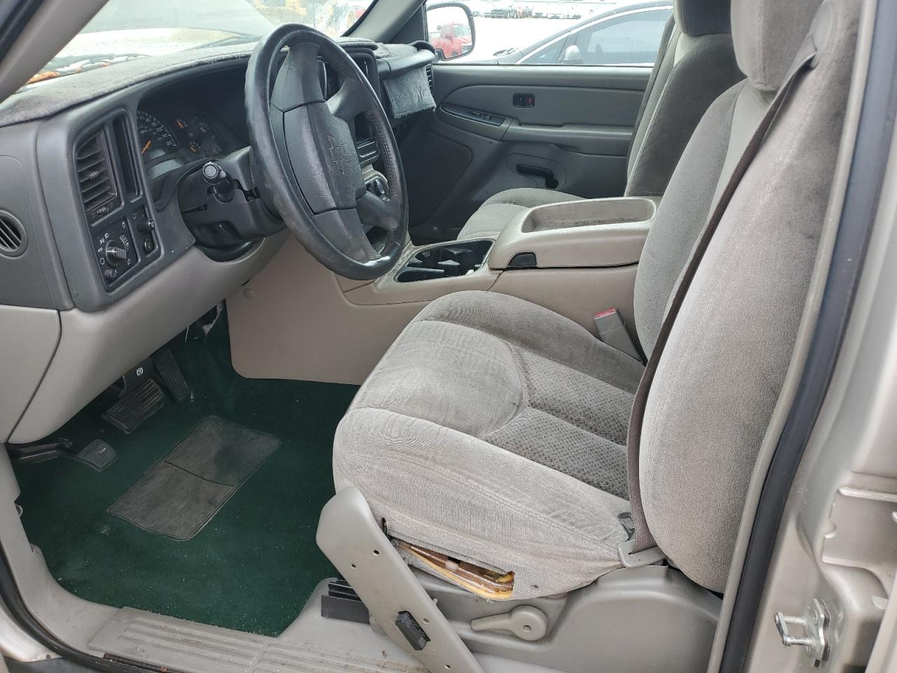 2004 Chevrolet Tahoe C1500 VIN: 1GNEC13V54R322166 Lot: 70026815