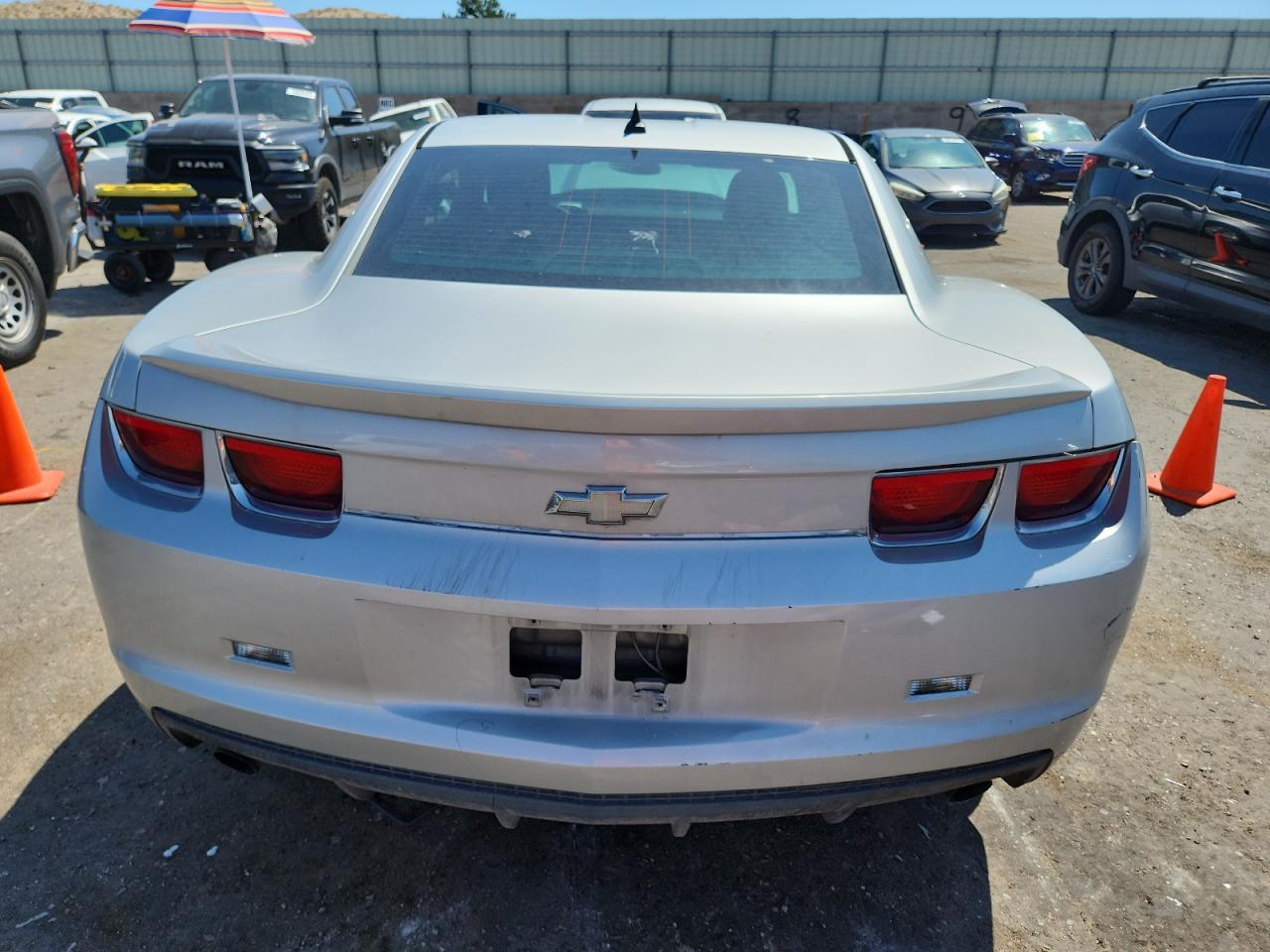 2013 Chevrolet Camaro Ls VIN: 2G1FA1E32D9224567 Lot: 70013385