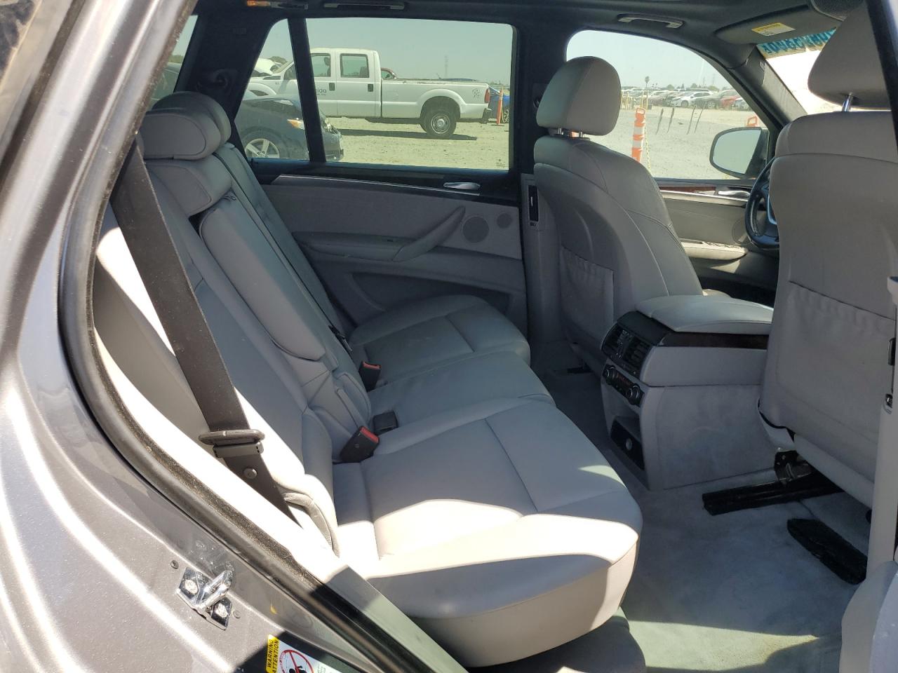 2007 BMW X5 4.8I VIN: 4USFE83507LY66446 Lot: 70893805