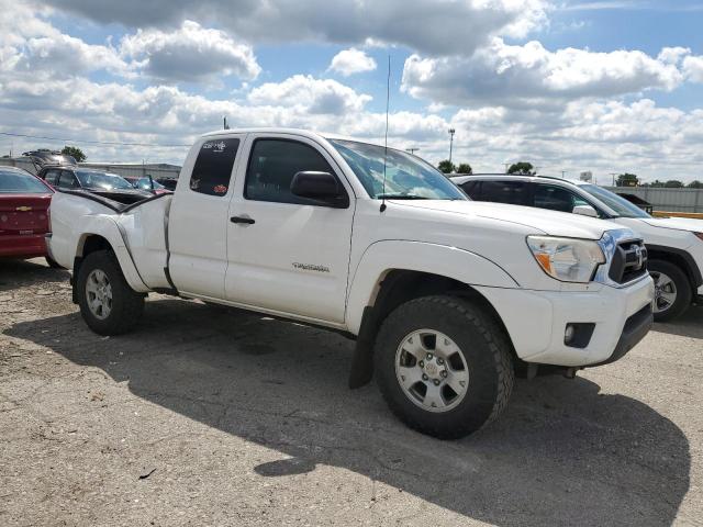  TOYOTA TACOMA 2015 White
