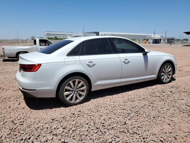  AUDI A4 2017 Biały