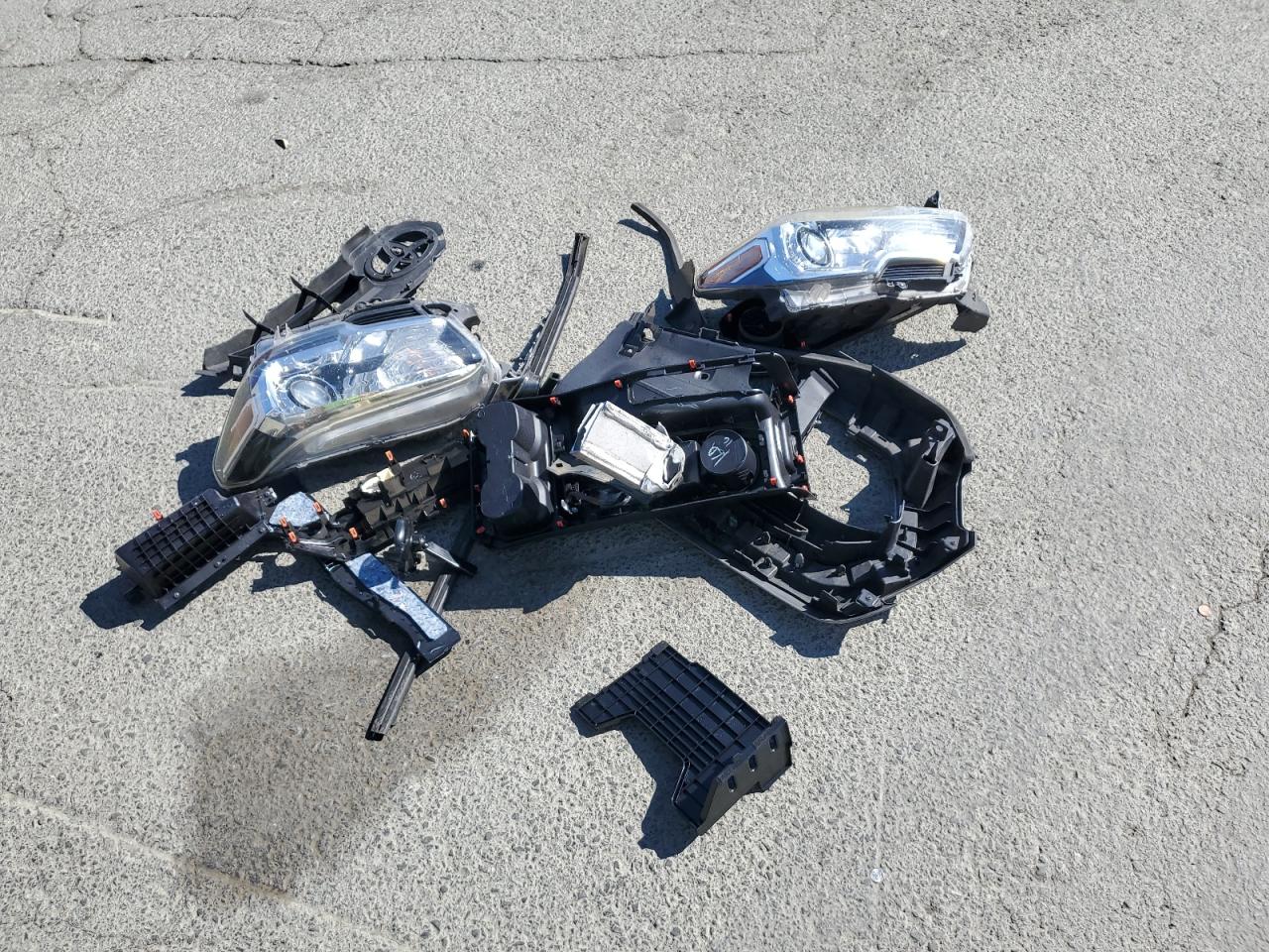 2016 Toyota Tacoma Access Cab VIN: 5TFRZ5CN5GX004886 Lot: 70063765