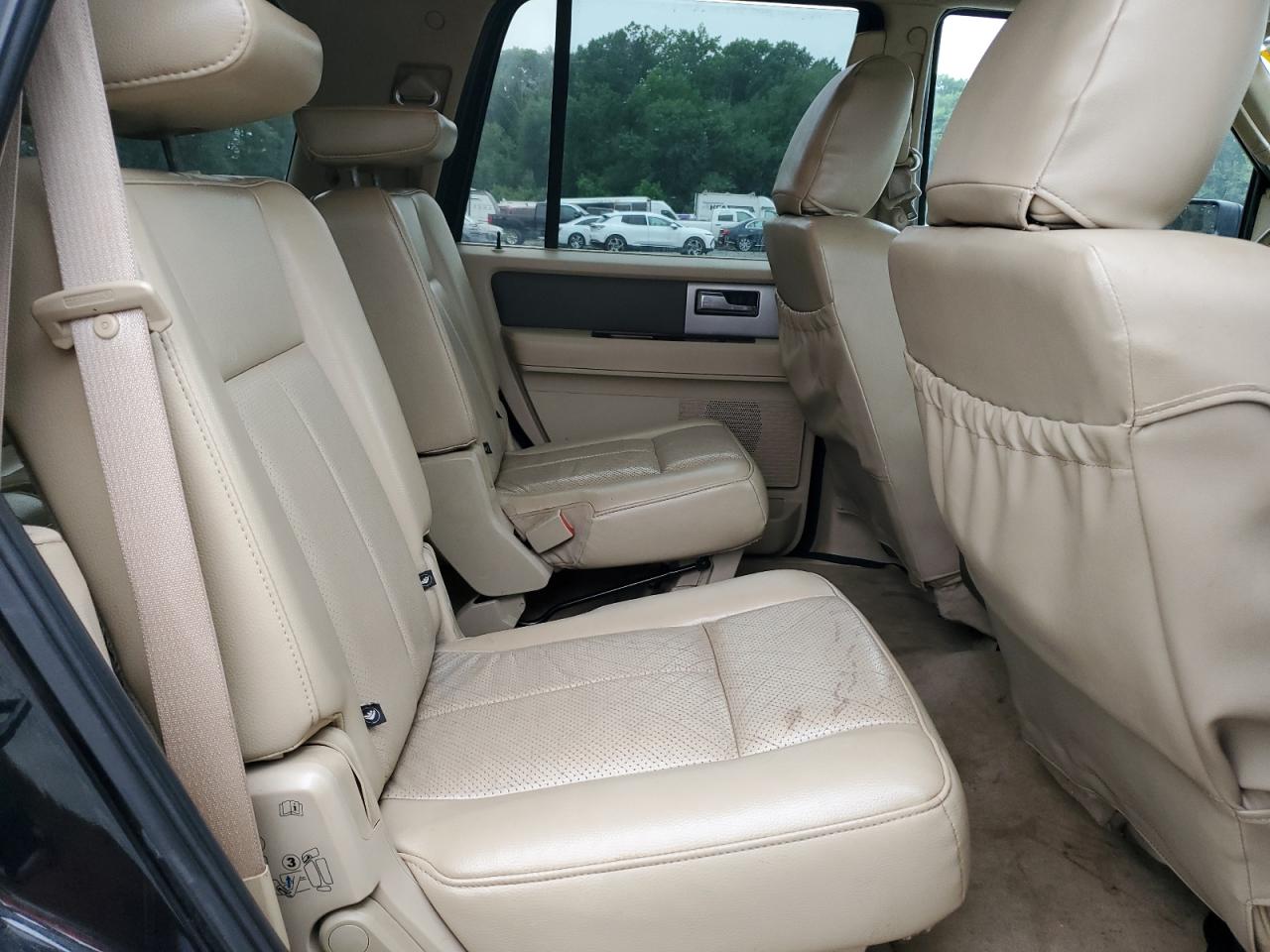 2011 Ford Expedition Xlt VIN: 1FMJU1J54BEF02312 Lot: 67551635