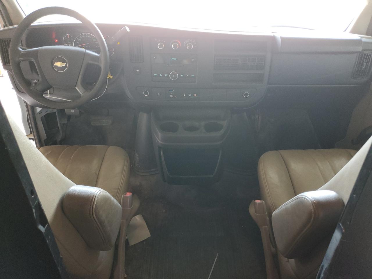 2014 Chevrolet Express G2500 VIN: 1GCWGFFAXE1103002 Lot: 69789385