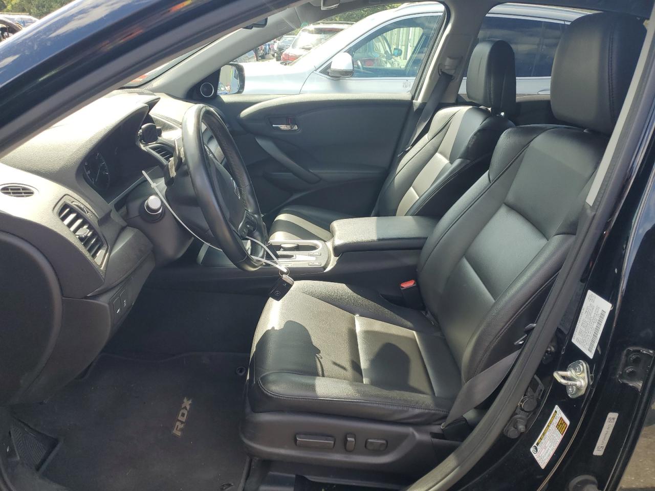 2017 Acura Rdx VIN: 5J8TB4H35HL015053 Lot: 69073975