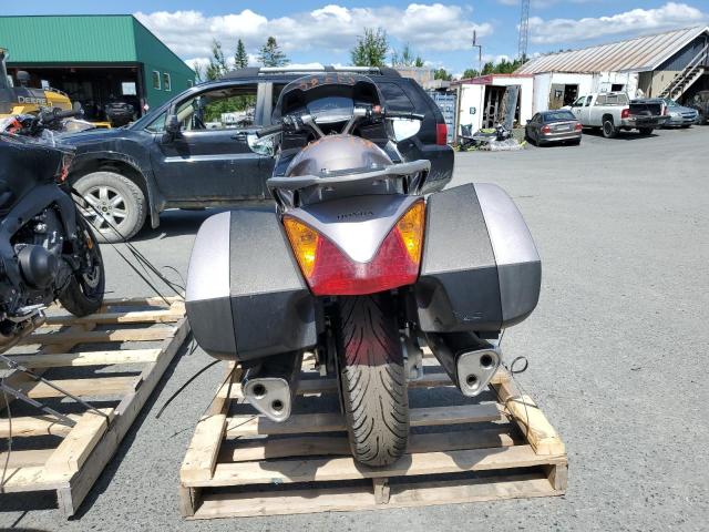 2003 HONDA ST1300 A  