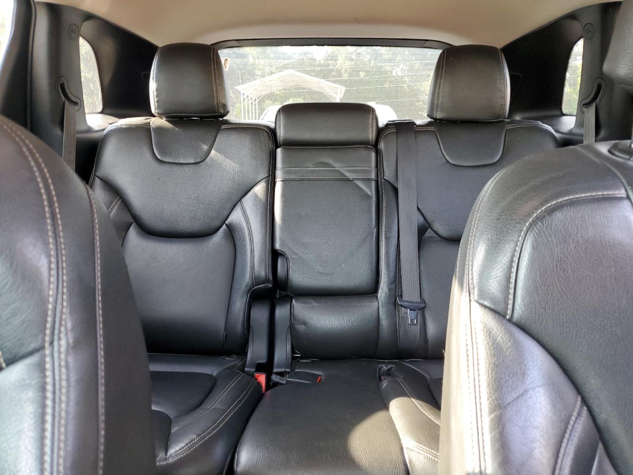 2016 Jeep Cherokee Latitude VIN: 1C4PJLCB4GW161114 Lot: 70185965