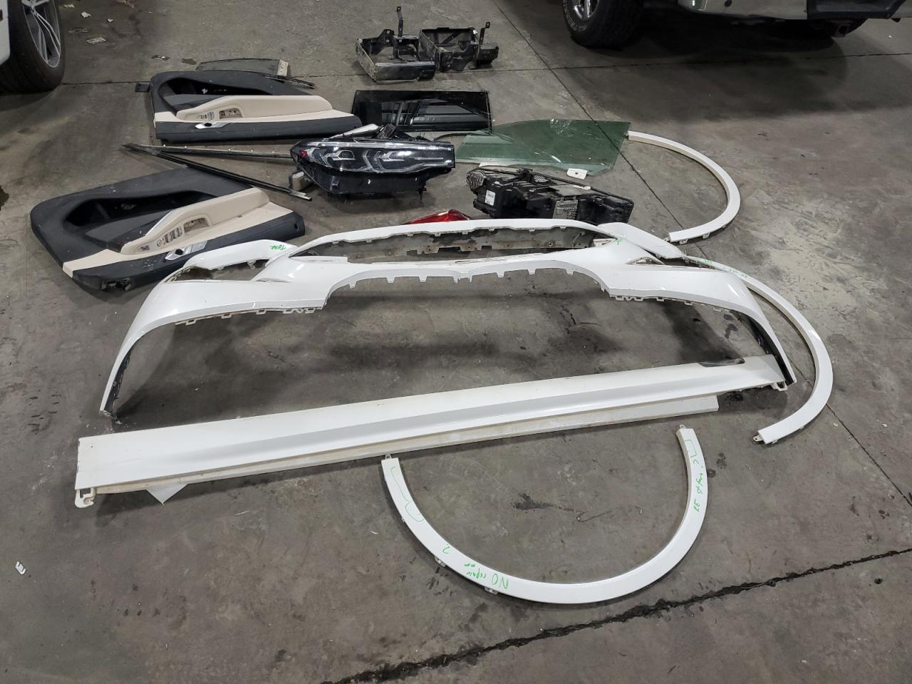 2021 BMW X7 xDrive40I VIN: 5UXCW2C01M9D83887 Lot: 70344625