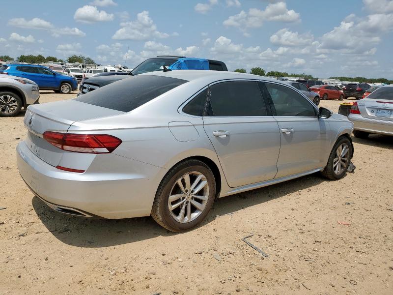 VOLKSWAGEN PASSAT 2020 Серебристый