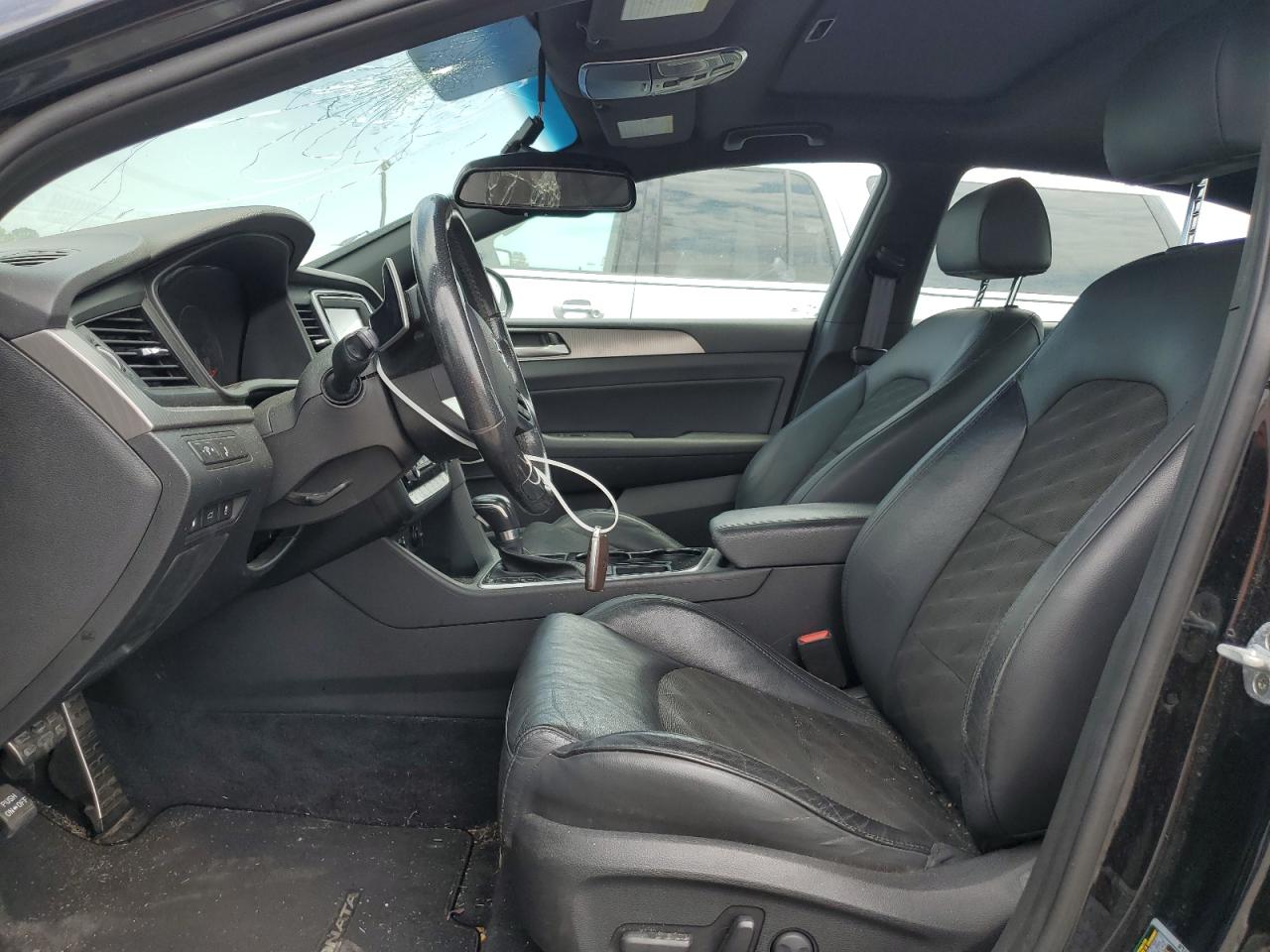 2018 Hyundai Sonata Sport VIN: 5NPE34AF5JH676147 Lot: 67166785