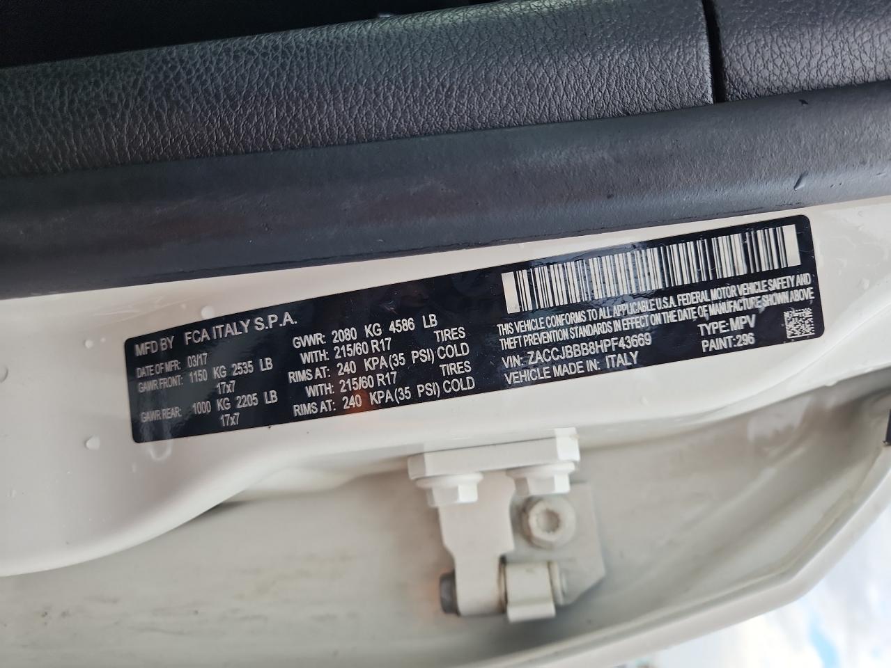 2017 Jeep Renegade Latitude VIN: ZACCJBBB8HPF43669 Lot: 70890725