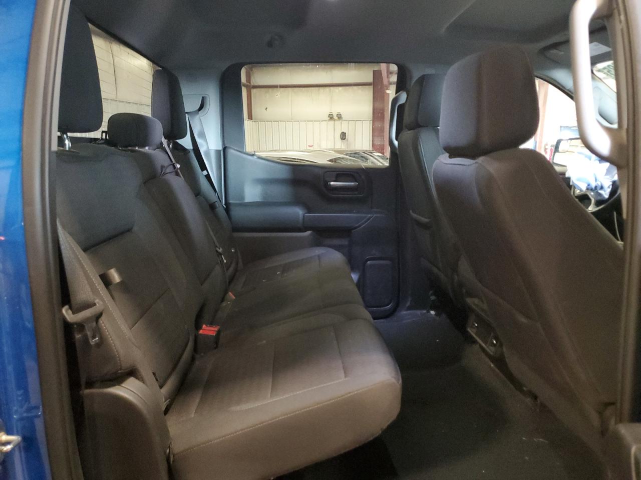 2022 Chevrolet Silverado K1500 Trail Boss Custom VIN: 3GCPDCED2NG638060 Lot: 68947585